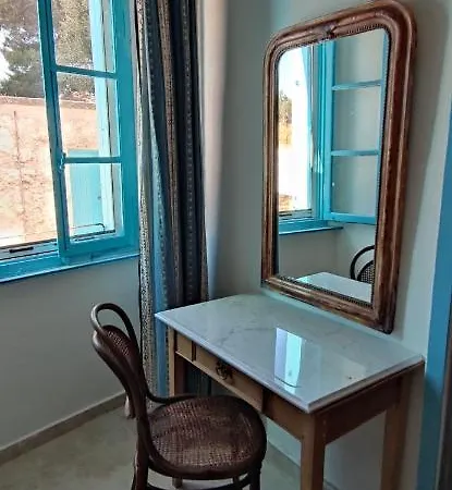 αρχοντικό αττικ - Attik Mansion Livadi (Kythira)
